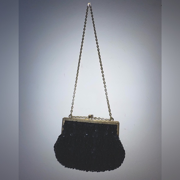 Beaded Hand Purse | Handmade | Gold Chain - Picture 4 of 16